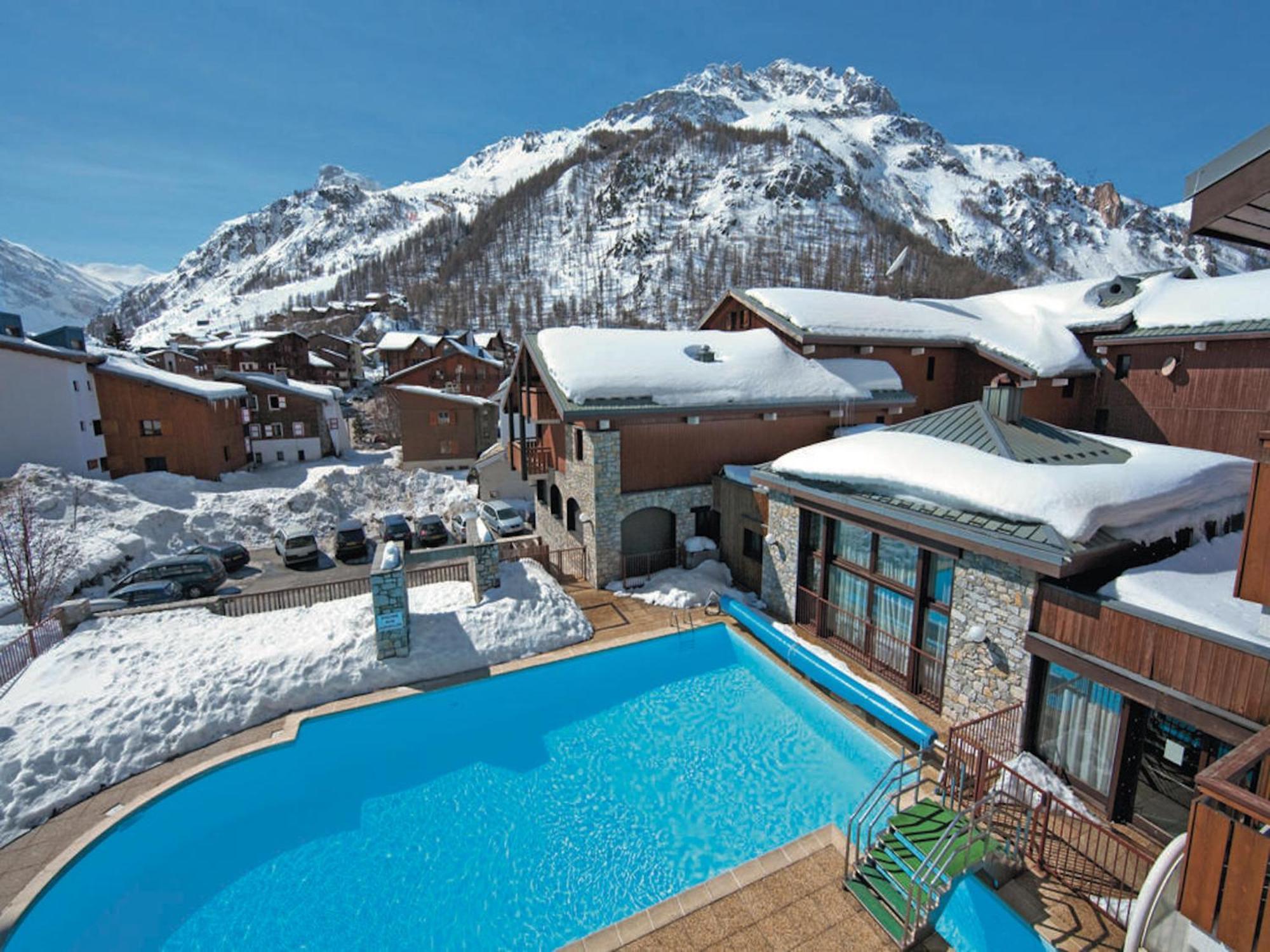Residence & Spa Les Chalets De Solaise วาลดีแซร์ ภายนอก รูปภาพ
