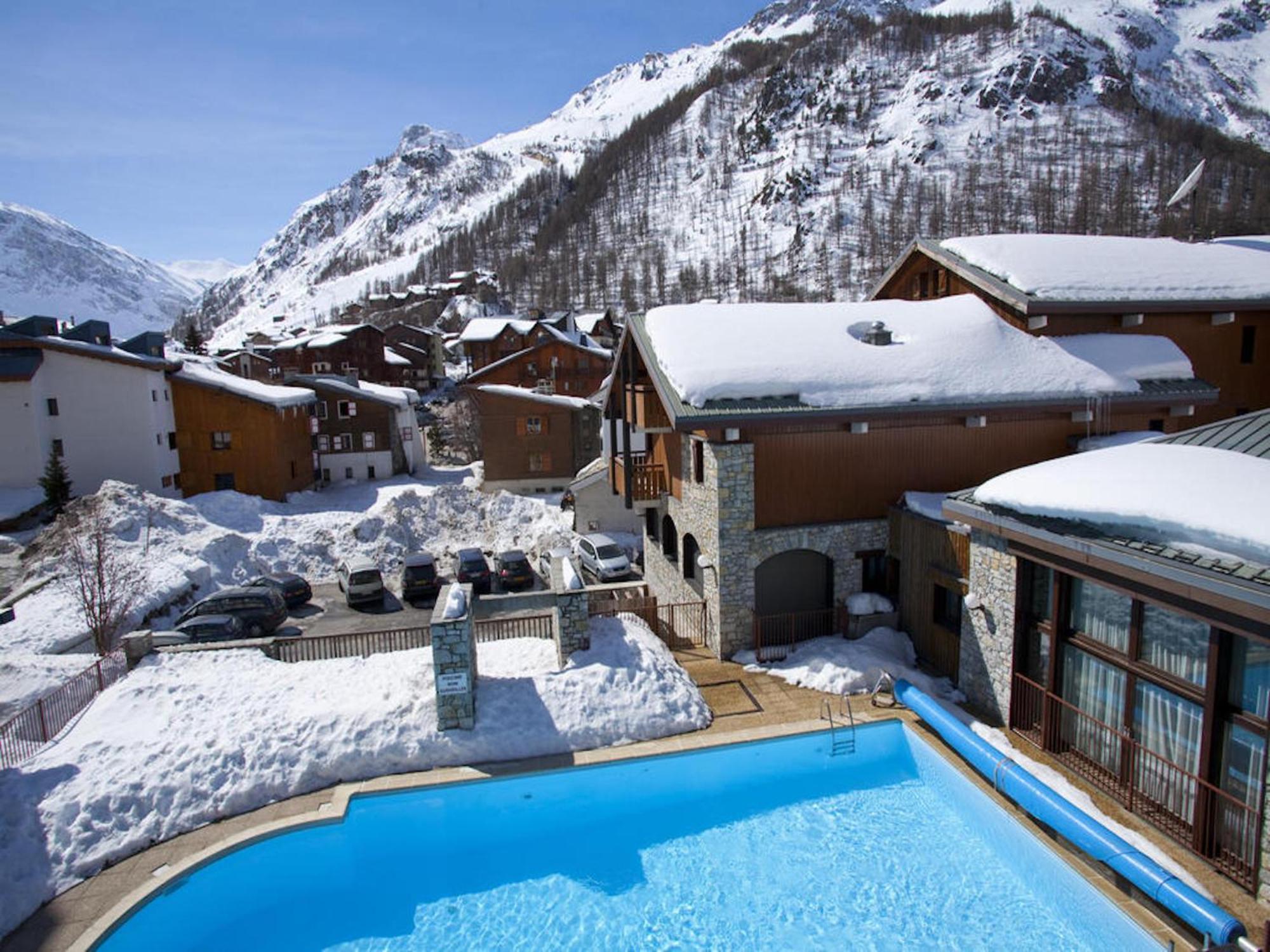 Residence & Spa Les Chalets De Solaise วาลดีแซร์ ภายนอก รูปภาพ