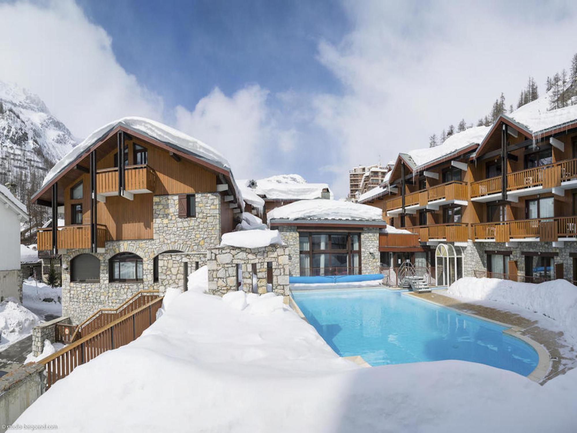 Residence & Spa Les Chalets De Solaise วาลดีแซร์ ภายนอก รูปภาพ